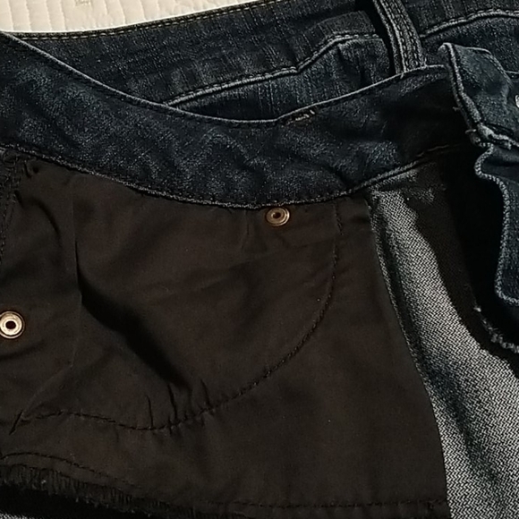 W62 Boyfriend Capris Jeans. Sz P6. - Picture 6 of 11